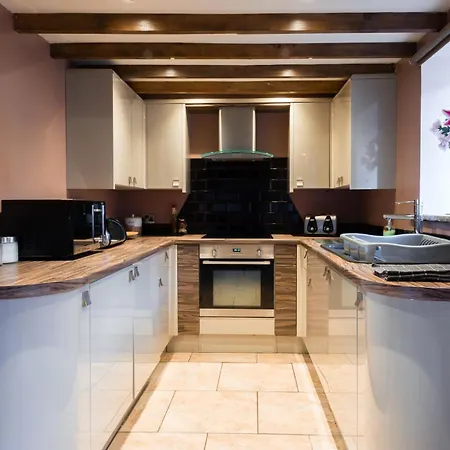 Rosecombe, Borrowby Farm